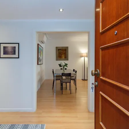 Beguest Charm * Cascais