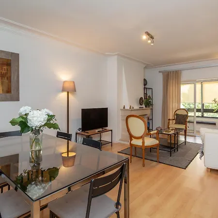 Beguest Charm * Кашкайш