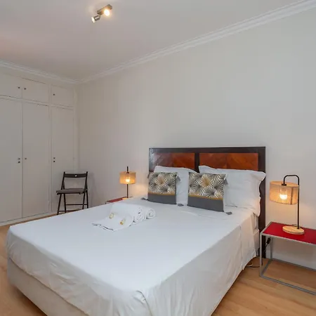 Beguest Charm * Кашкайш