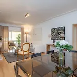 Beguest Charm Cascais